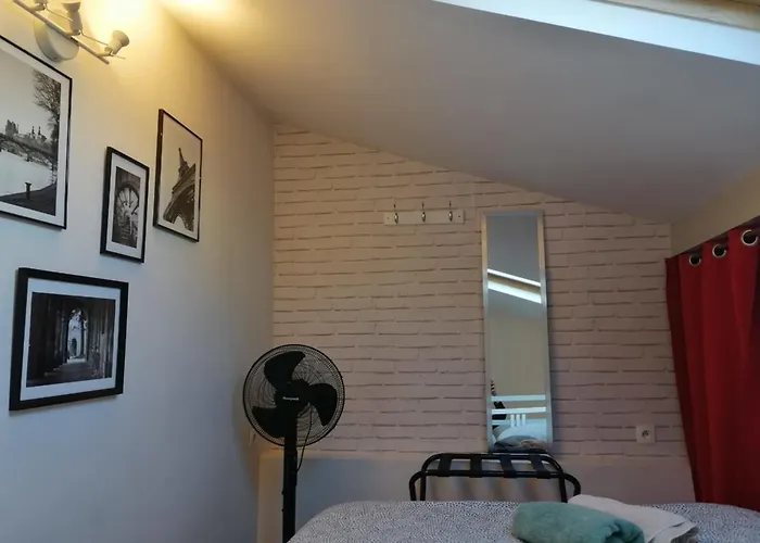 Benfleet 4 Cosy Studio Proche Paris * Romainville